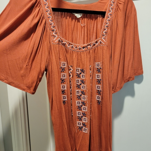 Orange half sleeve flow top - Picture 2 of 4